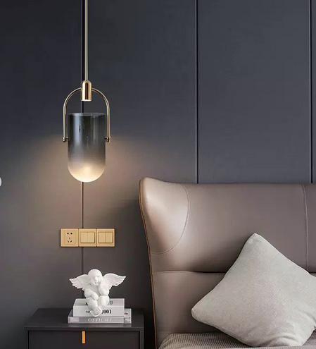 Підвісний декоративний світильник з вбудованою світлодіодною лампою в металевому корпусі кольору латунь, фото 1