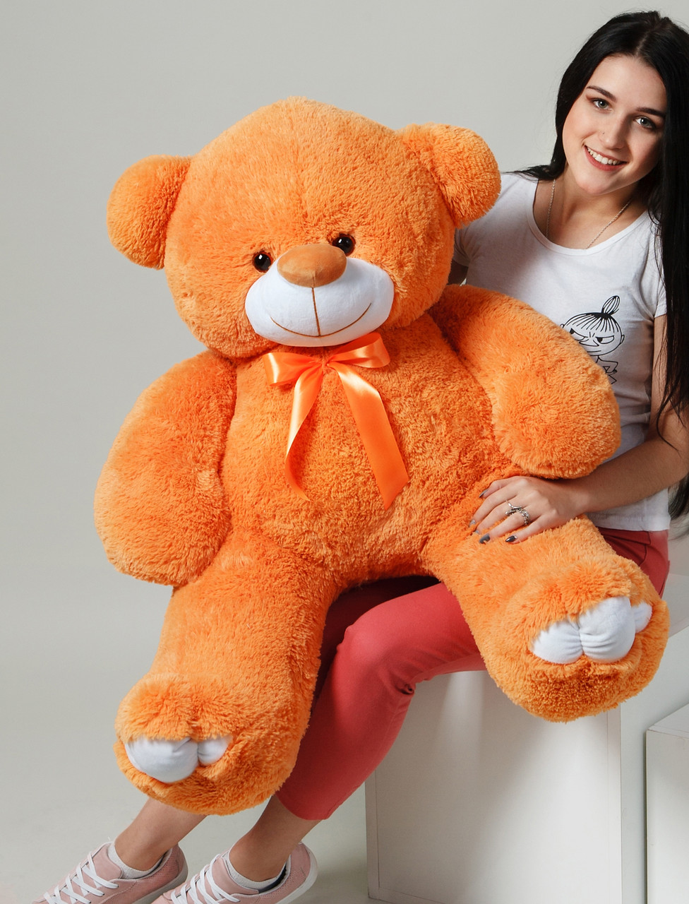 Карамельний ведмедик плюшевий у подарунок дівчині, М'які ведмедики 110-130 см і метрові ведмеді — красиві іграшки