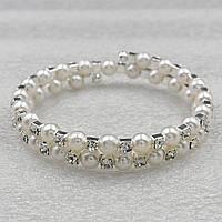 Браслет багаторядний сріблястого кольору з кристалами ширина 10 мм 2 ряди каменів і намистин білого кольору