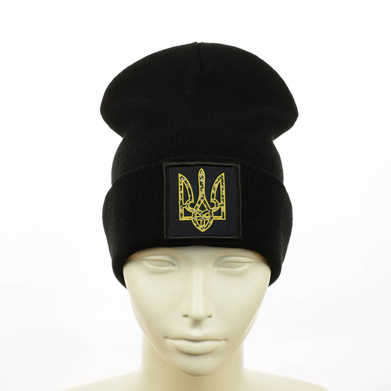 Шапка з Патріотичною нашивкою чорний
