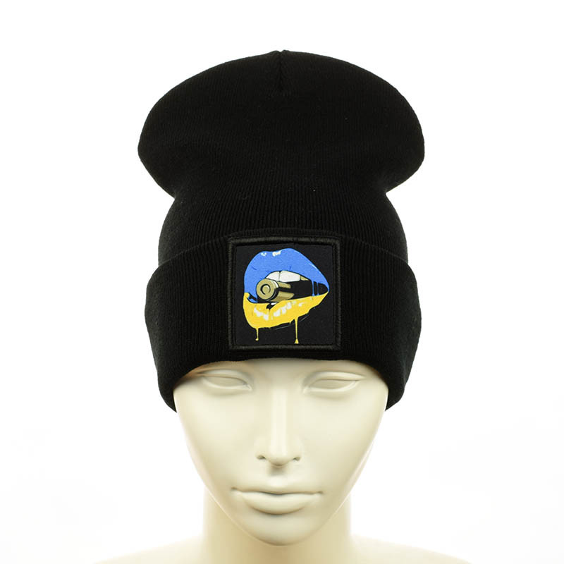 Шапка з Патріотичною нашивкою чорний