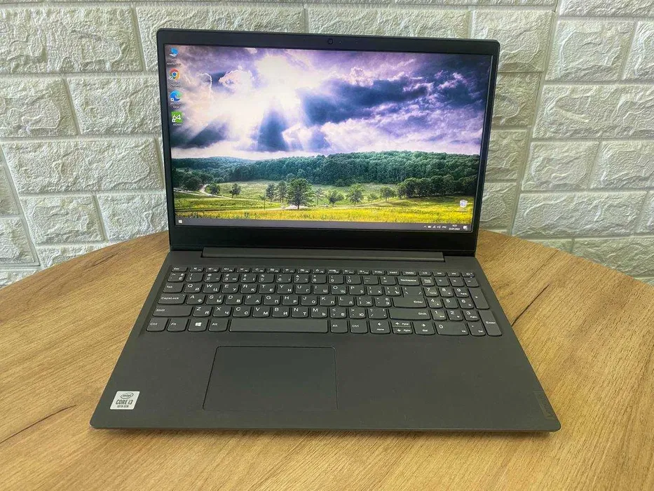 Ноутбук Lenovo V15-IIL 15.6"FHD/i3 1005G1/4Gb/SSD128Gb/Intel UHD