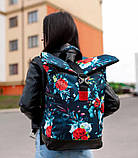 Жіночий чорний рюкзак ролтоп з принтом TRAVEL BAG ТРОЯНДИ з тканини для міста та подорожей, фото 3