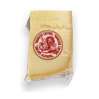 Сыр твердый Формаджио Ретинато "Grana Padano Leone" фасовка 1 kg