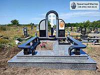 Современный надгробный памятник мужчине из черного и серого гранита № 135