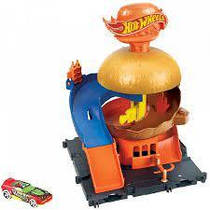 Ігровий набір Гот Вілс Бургерна Hot Wheels City Burger HDR26