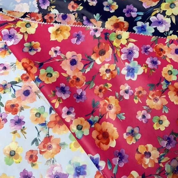 Тканина Плащівка Лаке Квіти