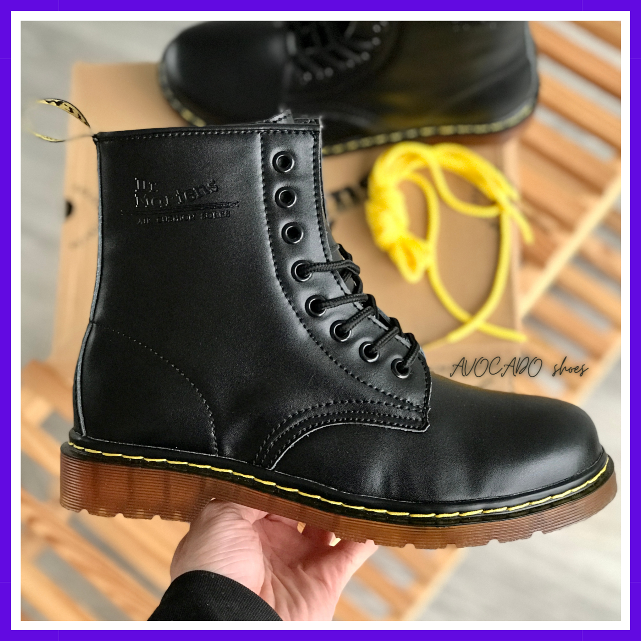 Hardlife dr martens 2025