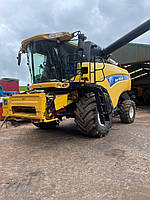 Зернозбиральний комбайн New Holland CX 8070 2010 року