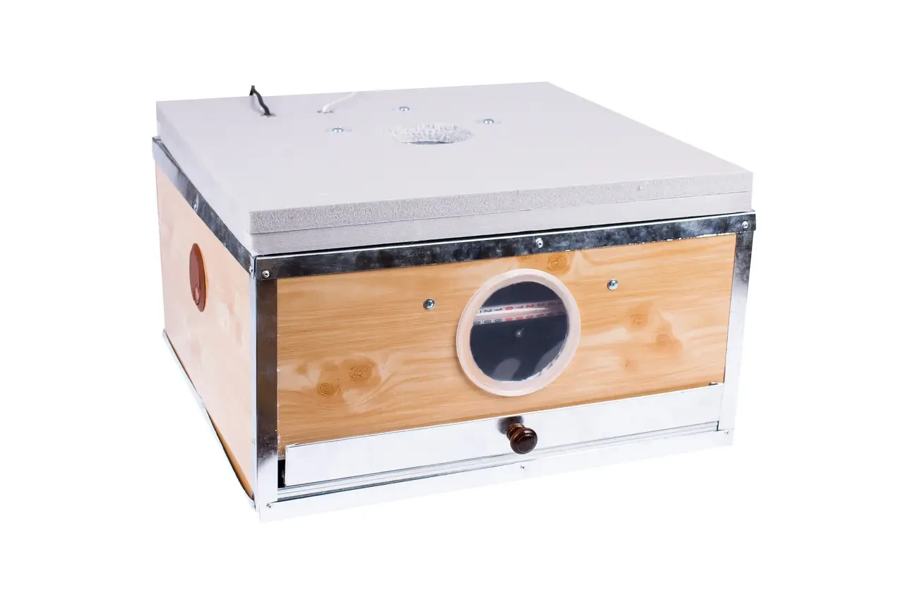 Брудер для курчат БР-50 пластиковий, фото 1