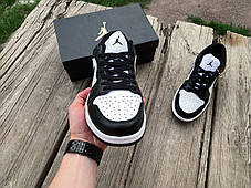 Чоловічі кросівки Nike Air Jordan 1 Low Black White чорні з білим, фото 3