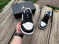 Чоловічі кросівки Nike Air Jordan 1 Low Black Grey чорні з сірим, фото 3