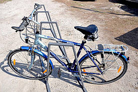 Металлическая велопарковка