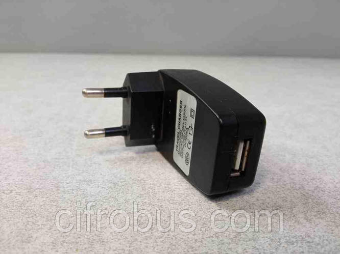 Купить Заряднее устройство адаптер для мобильного телефона Б/У Сетевой ...