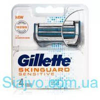 Лезвия к бритве чувствительны Gillette Skinguard, 4 шт (Германия) Gillette Skinguard sensitive Rasierklingen,