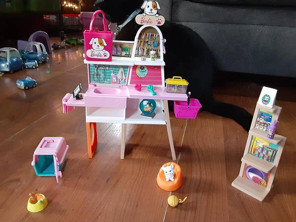 Barbie pet boutique sale