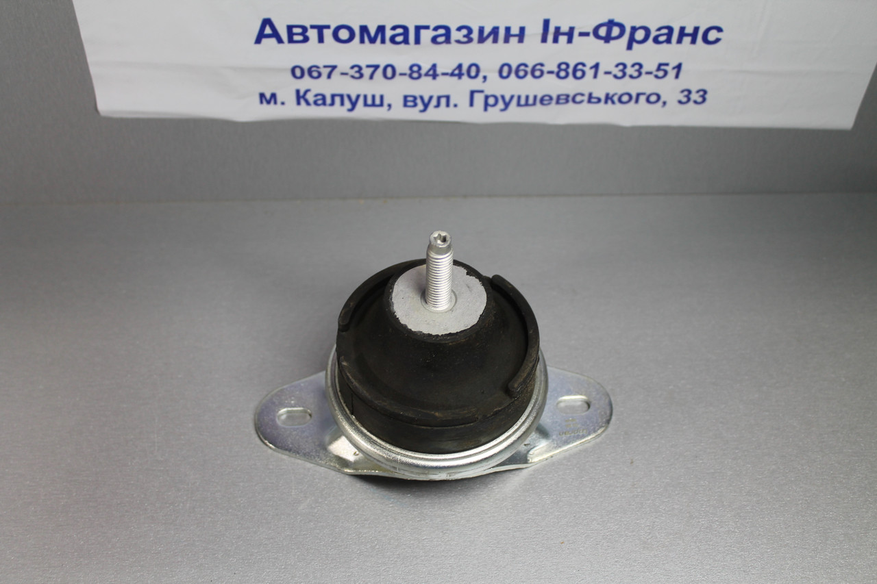 Подушка двигуна Peugeot Expert, 407; Citroen Jumpy, C5; Fiat Scudo 1998-2007рр