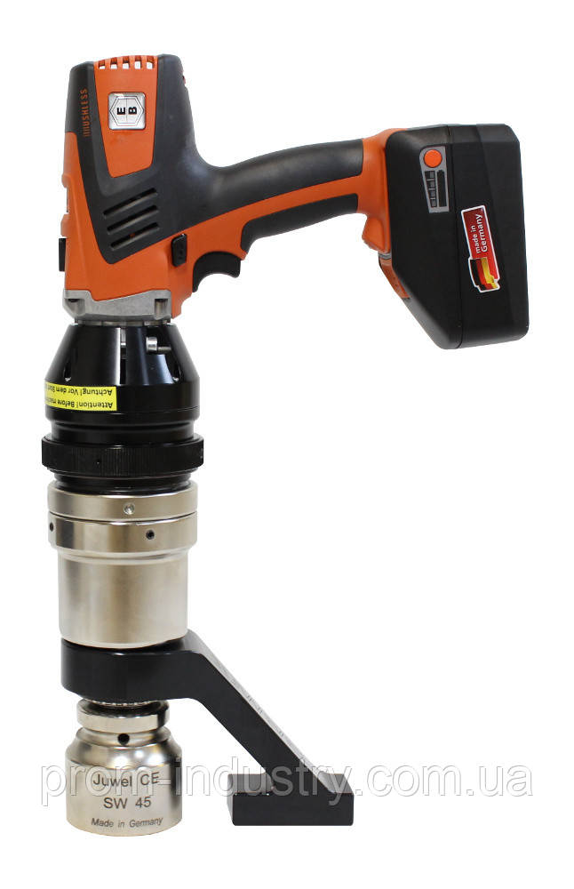 Battery-operated torque wrenches