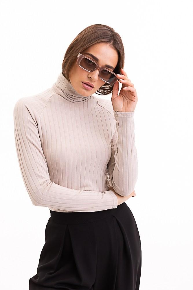 Жіночий приталений гольф із довгим рукавом у рубчик, фото 1