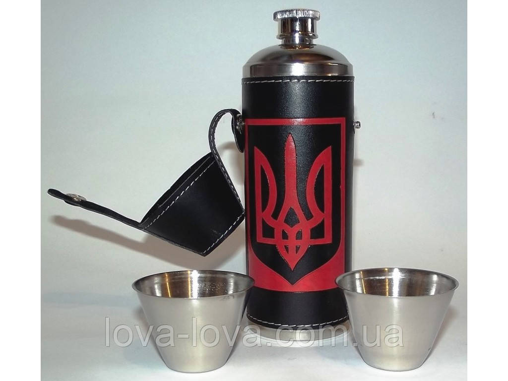 Подарунок для чоловіка фляга в чохлі з гербом України 270 мл і 2 стопки в кришці