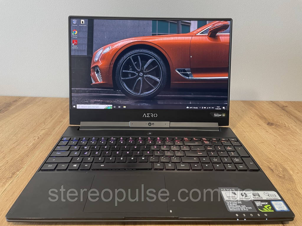 Ігровий ноутбук  Gigabyte Aero 15: i7-8750H/ GTX1070(8Gb)/ 16Gb DDR4/ 512 SSD M2