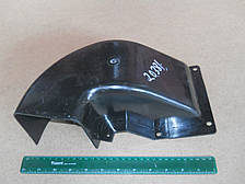 Патрубок обігрівача лівий КрАЗ 6505-8102132