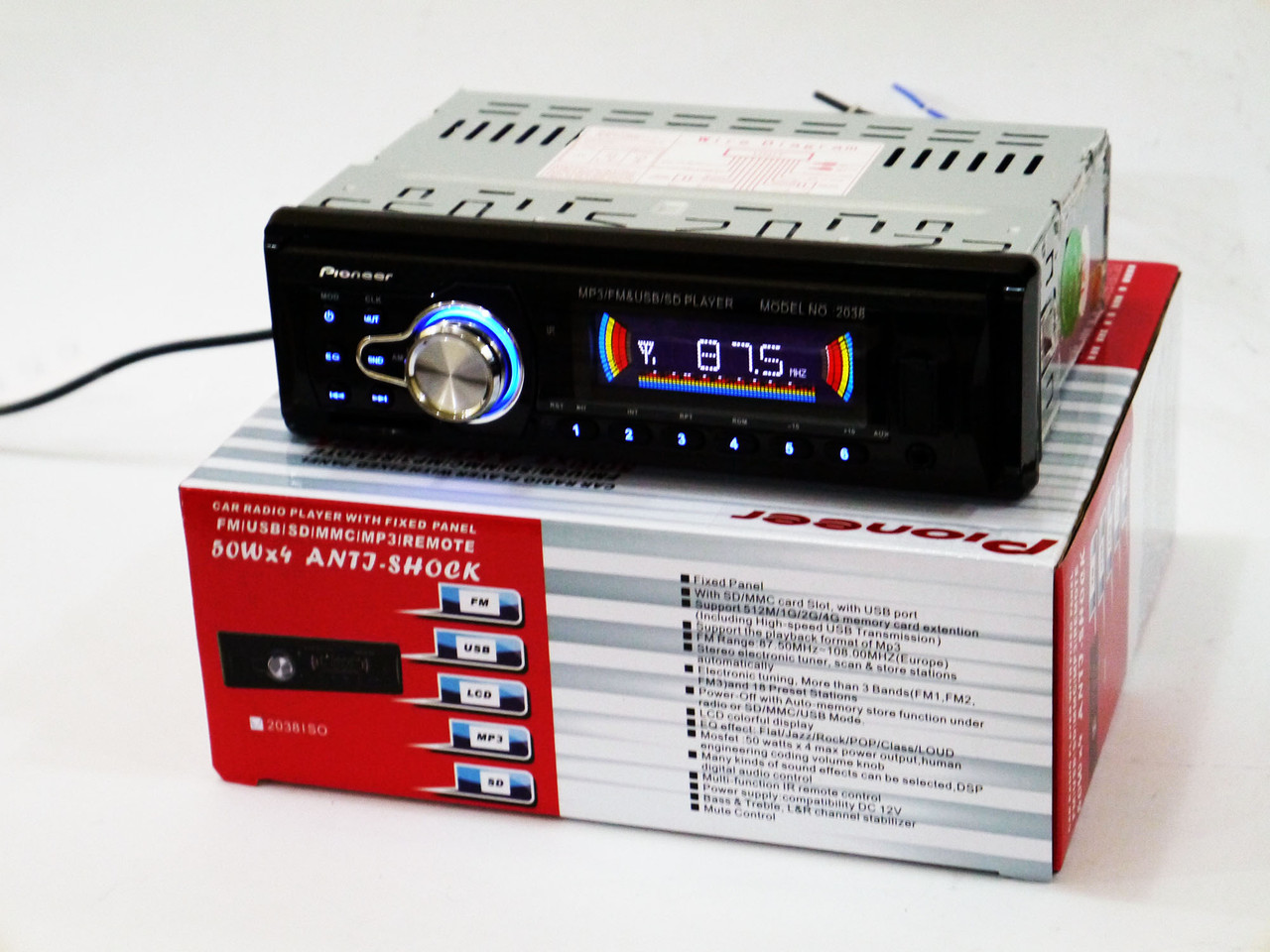 Автомагнітола 2038 ISO USB+SD+FM+AUX+ пульт (4x50W)