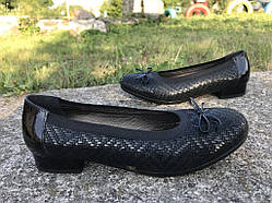 Туфлі Alpina 8W10-2  37 (24 см) Чорні