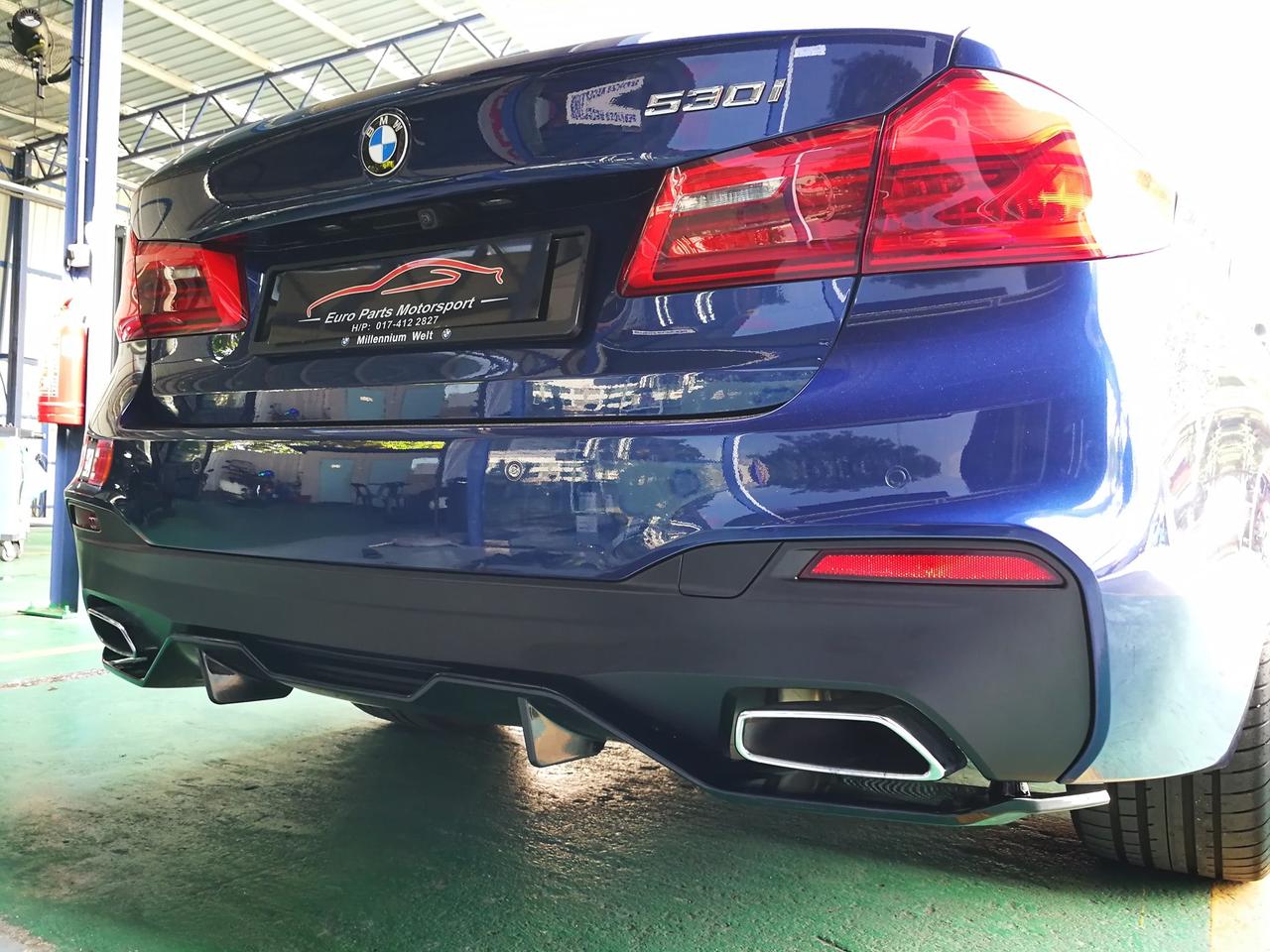 Задній бампер BMW G30 тюнінг обвіс стиль M Sport Performance (GoodGo, Тайвань)