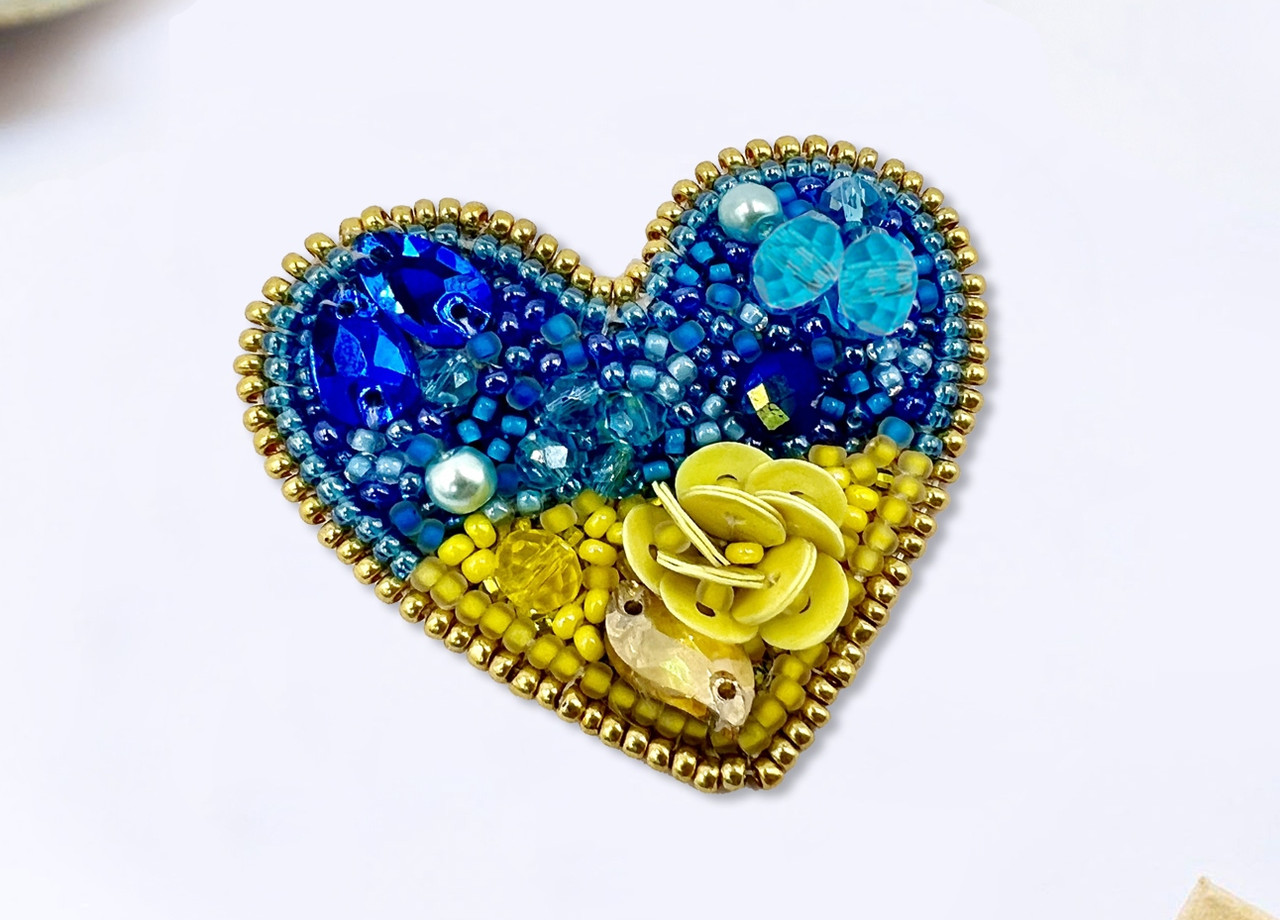 Набір для вишивання брошки Моє серце AD-225