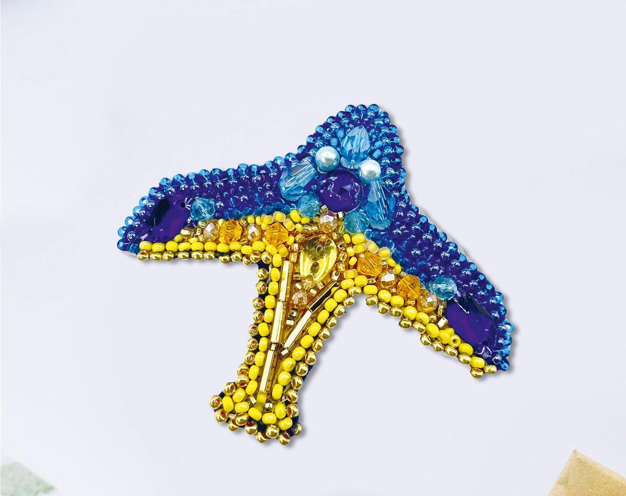 Набір для вишивання брошки Мрія Незламна! AD-222