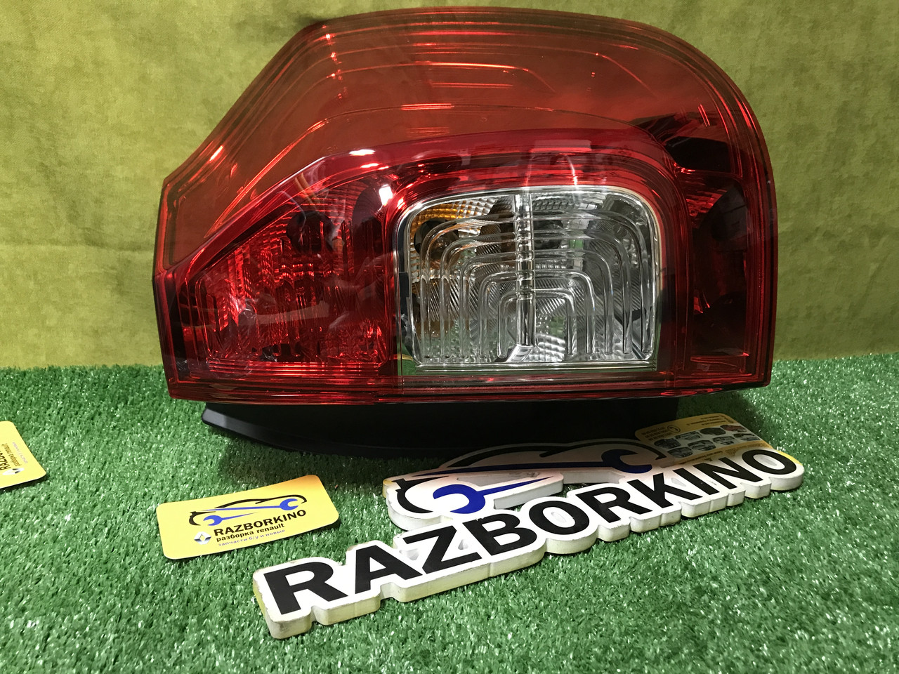 Фонарь задний правый Renault Logan 2 MCV Рено Логан 2 оригинал ...