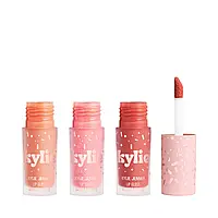 Набор блесков для губ KYLIE BIRTHDAY LIP GLOSS SET от Kylie cosmetics