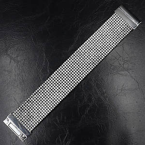 Жіночий широкий браслет застібка-магніт сріблястого кольору з мінливими камінчиками ширина 3 см довжина 20 см