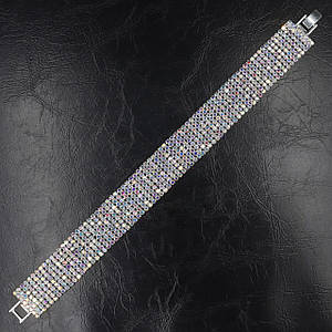 Браслет жіночий широкий м'який сріблястий із кристалами довжина 20 см ширина 18 мм 8 рядів бензиновий відтінок