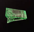 Пластиковий зажим для верхніх форм зелений 1шт, фото 2