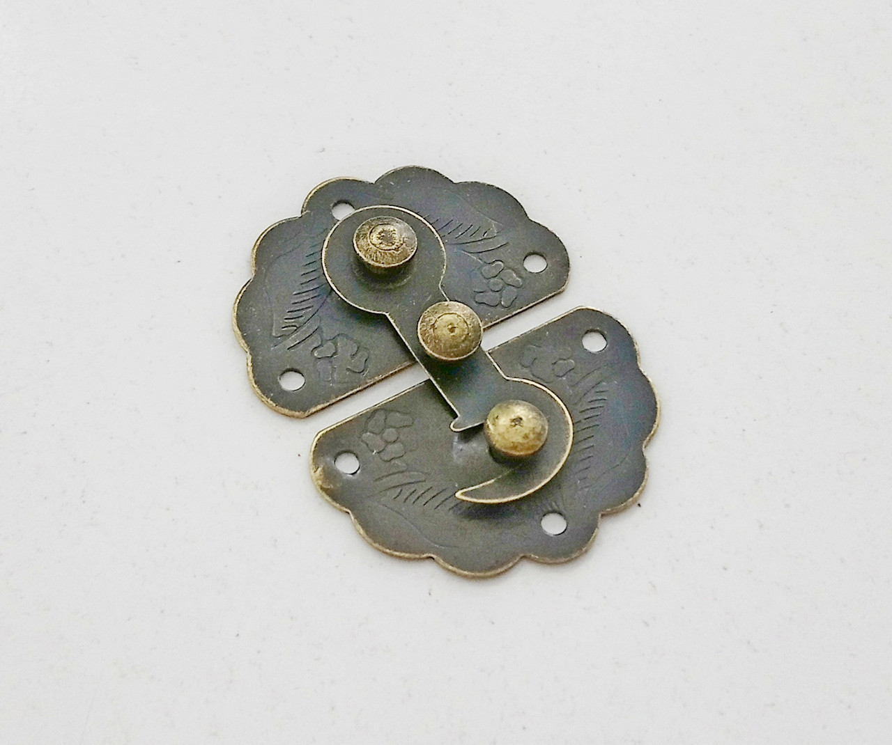 Засувка,замок декоративний 34х45мм античний