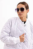 Жіноча демісезонна стьобана подовжена куртка з блиском у ромби., фото 3
