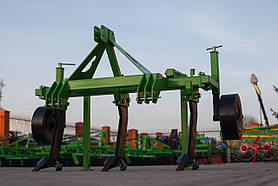 Глибокорозпушувач Bomet 3 зуба (лапи)