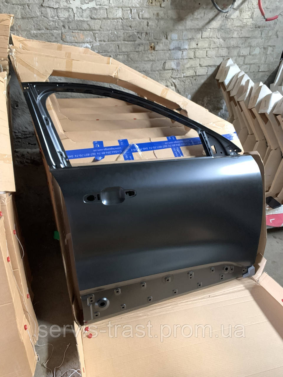 Двері передня правами Ford Escape / Ford Kuga 2020-2022