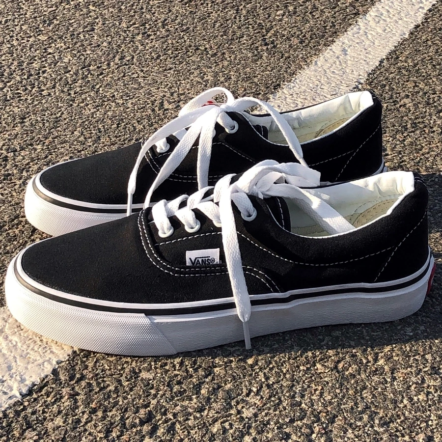 Vans era hotsell black black