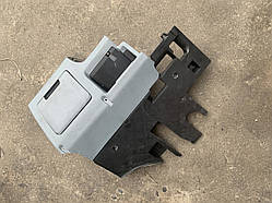 Консоль ліва Skoda Fabia I