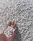 Крихта біла "Доломіт" камінь для клумб та ландшафтного дизайнну (ціна за 1 кг від1 тони), фото 2