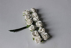 Паперові білі флористичні троянди, пучок 12шт, діаметр 1,5см