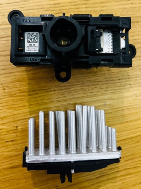 Внутрішній Led їжачок фари 6NHM0000 Audi A4,S4 Audi A5 6r18l1681