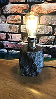 Кам'яна настільна лампа з граніту