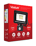 Світлодіодний прожектор з датчиком руху Vestum 30W 2 900Лм 6500K 175-250V IP65 1-VS-3011, фото 3
