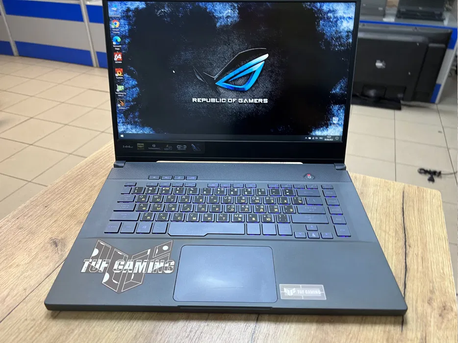 Ноутбук Asus GU502L 15.6" FHD IPS 144Hz i7 10750H/16Gb/256Gb SSD/GTX 1660Ti, фото 1