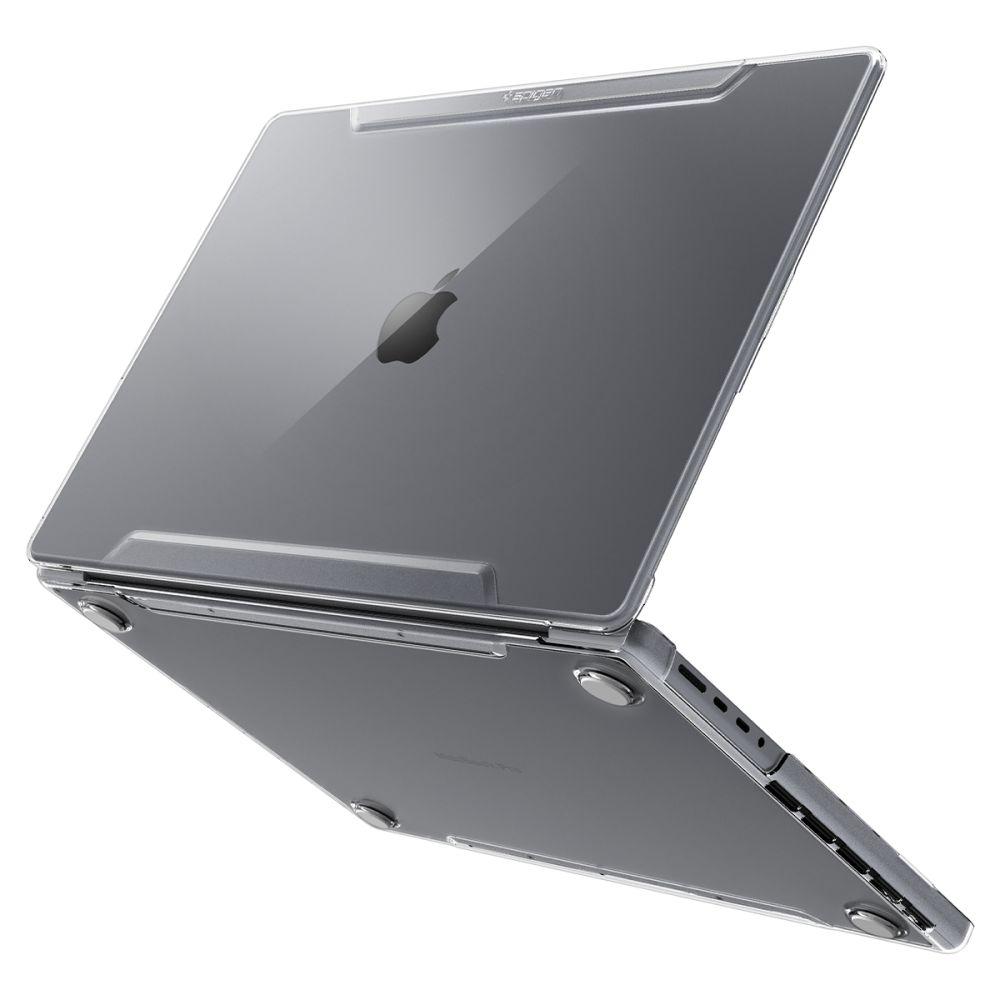 Чохол Spigen для MacBook Pro 16 (2022/2021) — Thin Fit, Crystal Clear (ACS04210)