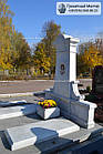 Меморіальний комплекс з білого мармуру № 685, фото 2